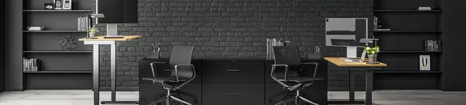 A welcome banner for Platinum-Level Office Chairs