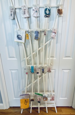 A welcome banner for Ann_s_Crafts booth