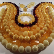 AmberJewelStore's profile picture